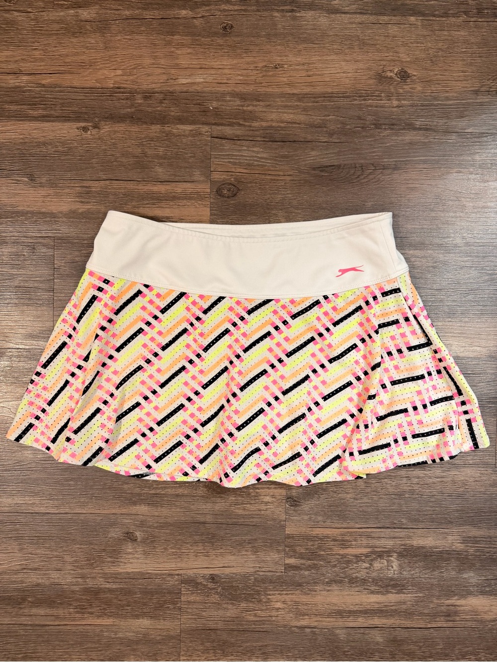 Slazenger Pink, Yellow & Black Printed Golf Skort size medium